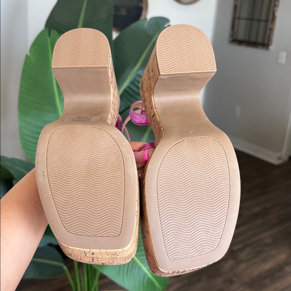 💜💓NEW! POP Y2K Platform Metallic Sandals Sz 8.5💓💜 - Picture 13 of 15
